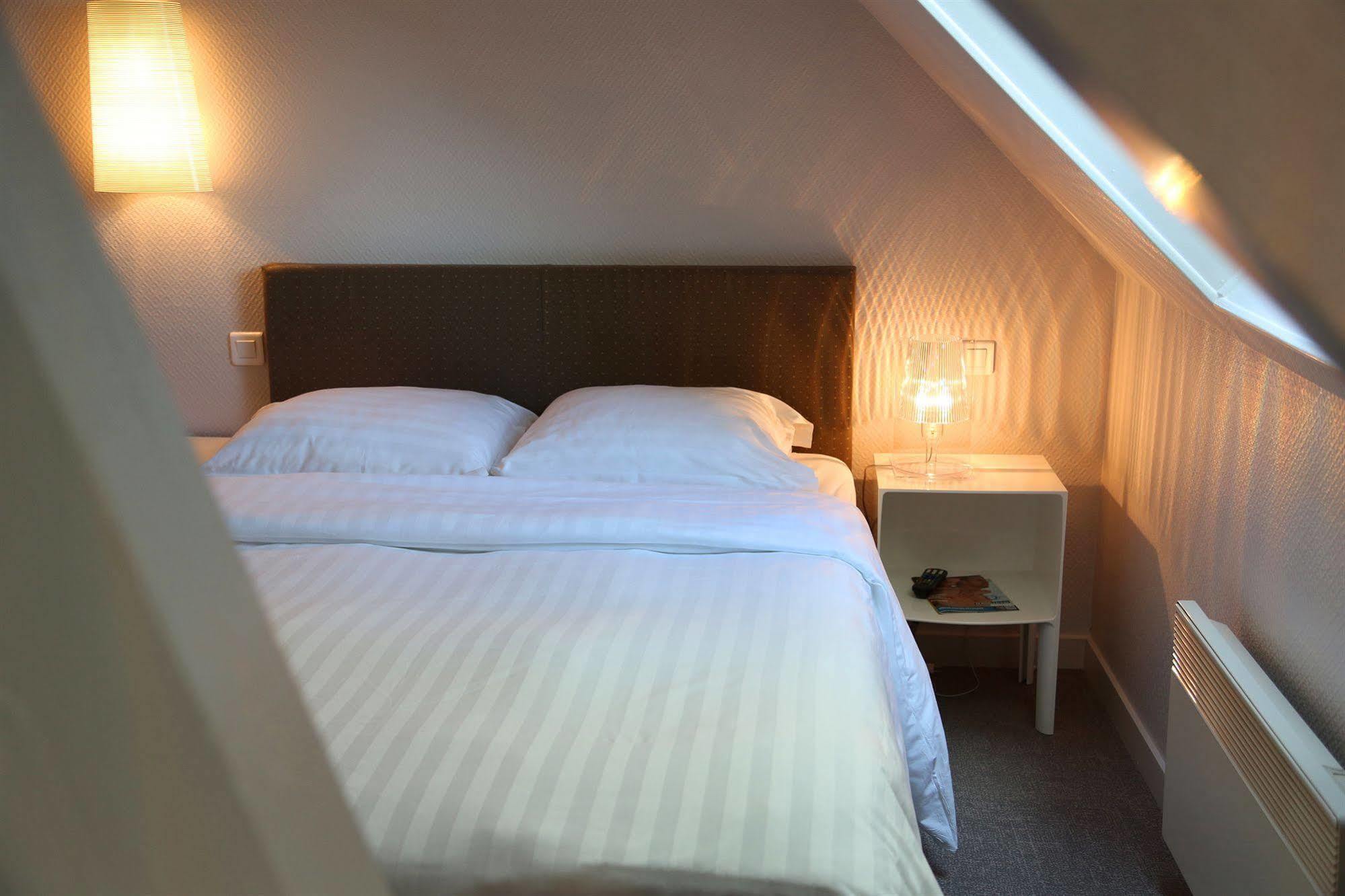 Hotel Le Sevigne - Sure Collection By Western Rennes